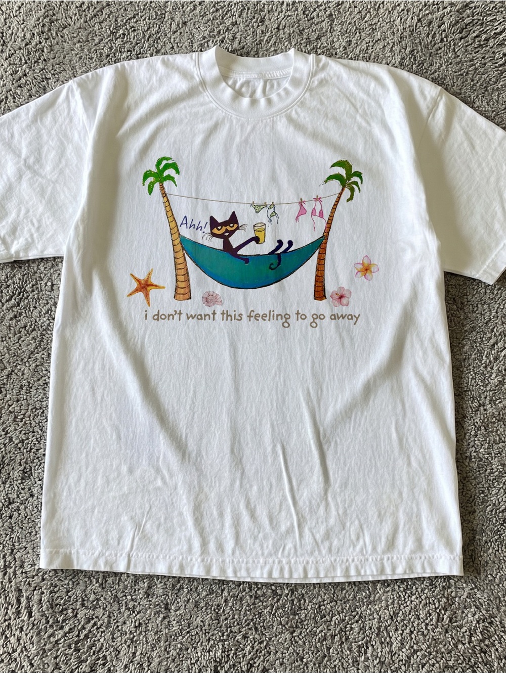 Retro Vacation Cat Hammock Tee